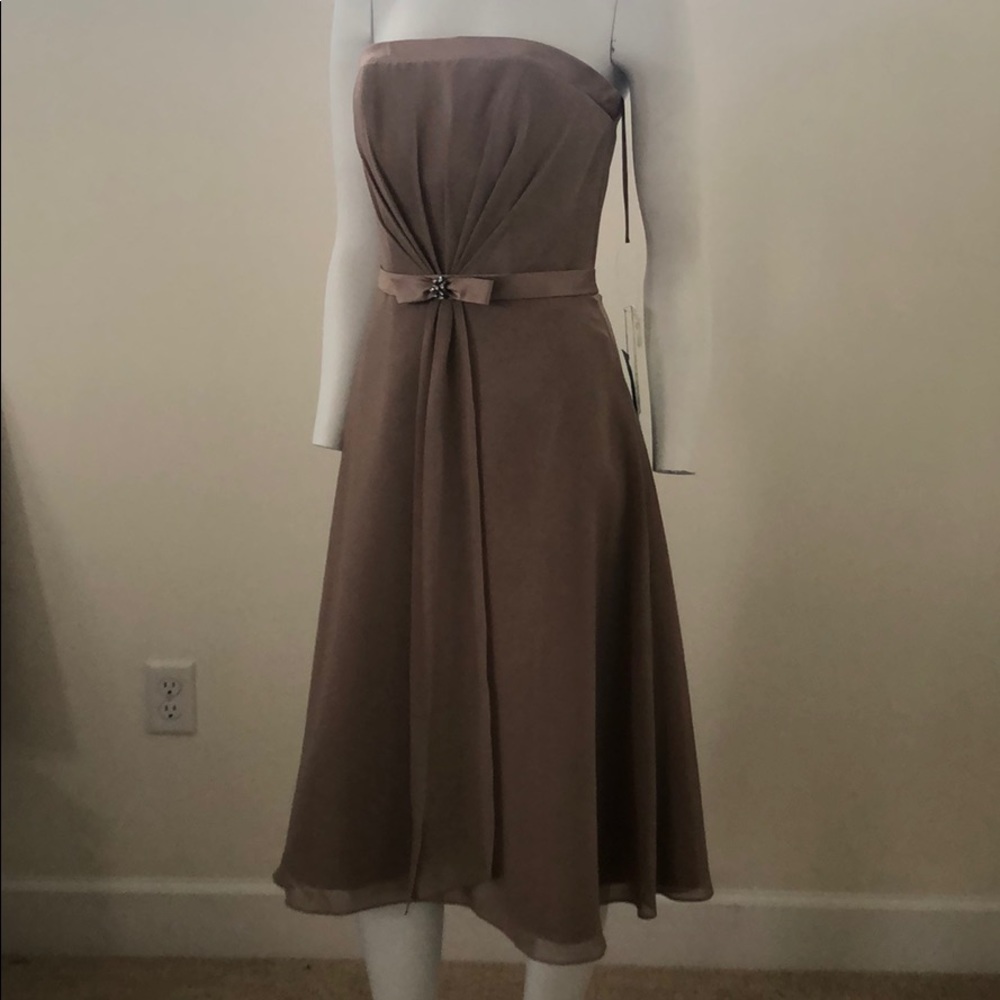 NWT Raylia Designs Mocha Strapless Chiffon Bridesmaid Formal Dress Size 8